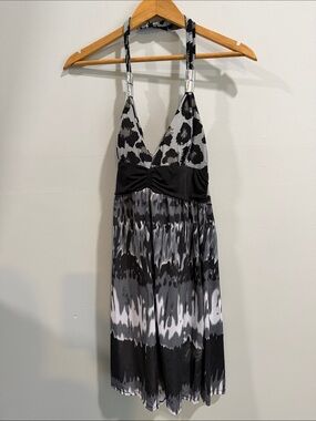 Ingear Black and Gray Printed Midi Dress‎ NWOT